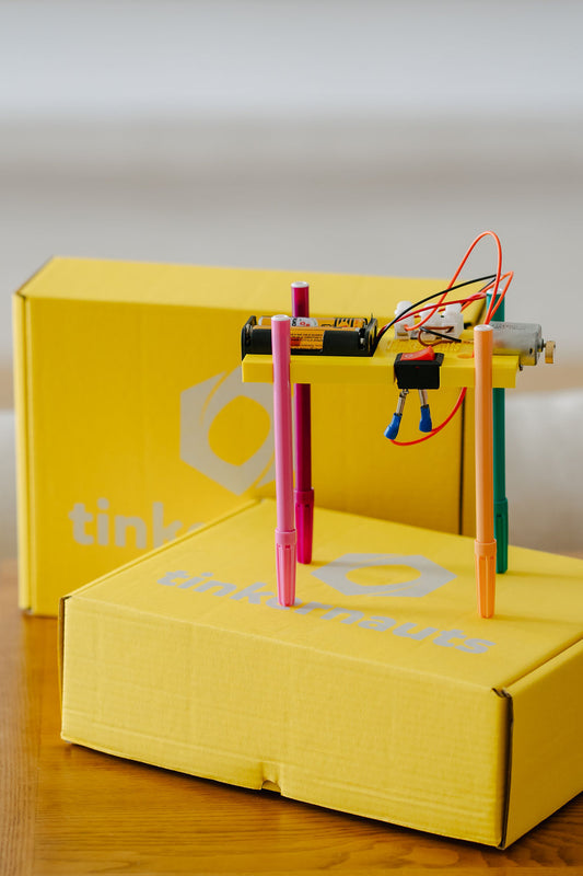 The Art Bot (Ages 6+)