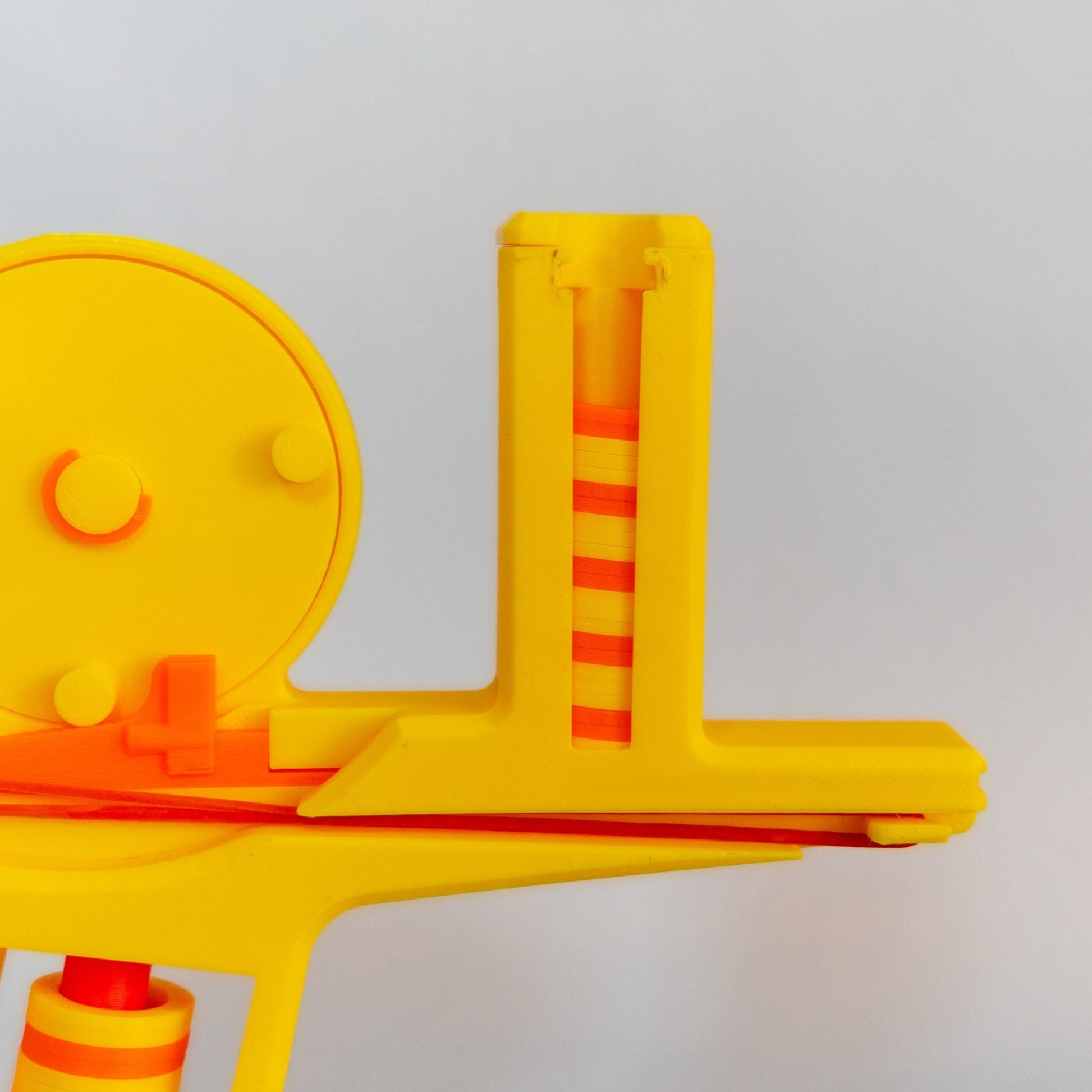 Spin Shot (Ages 6+) (two magazines & discs) – STEM Kit for Kids | Tinkernauts