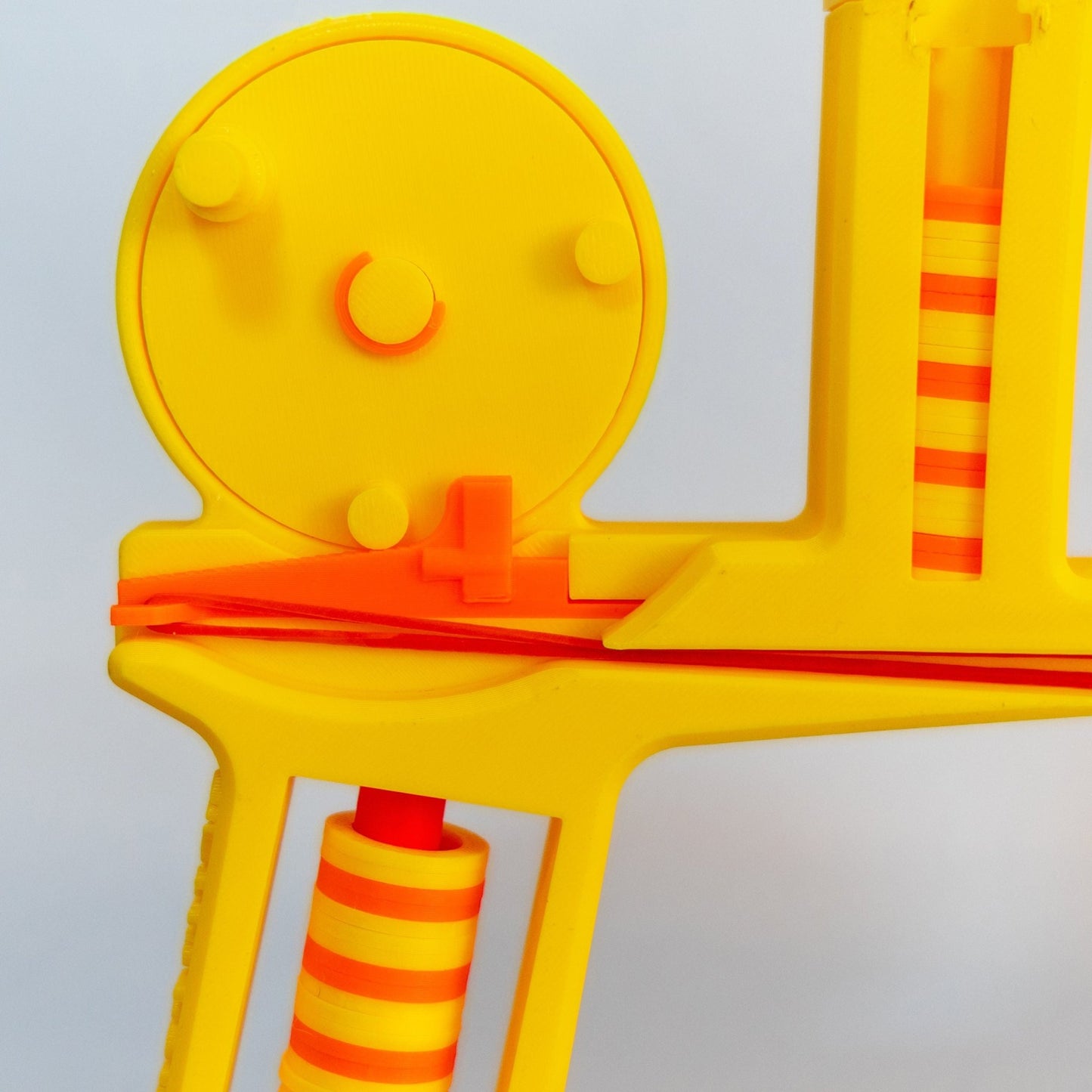 Spin Shot (Ages 6+) (two magazines & discs) – STEM Kit for Kids | Tinkernauts